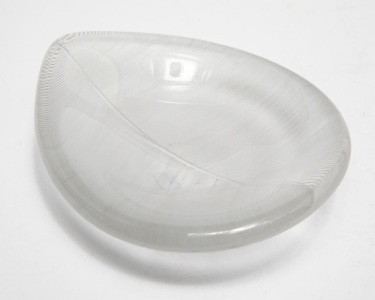 TAPIO WIRKKALA. Iittala. leaf shell (22-2).