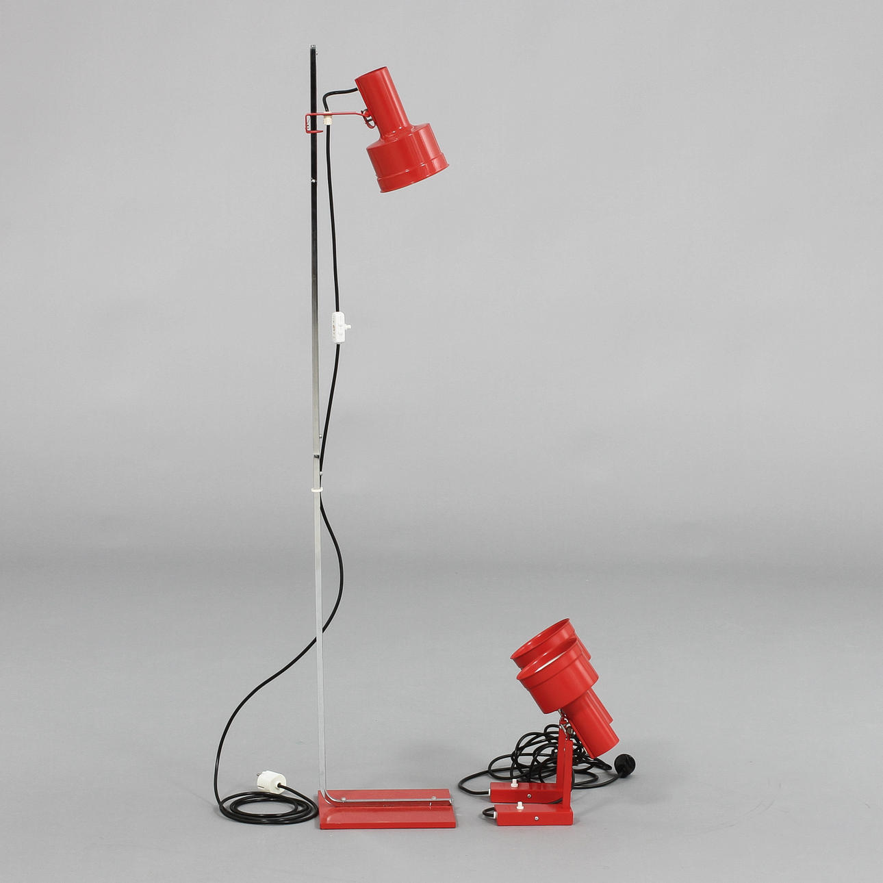 GOLVLAMPA OCH VÄGGLAMPOR, "Kostalampan", 1900-tal.