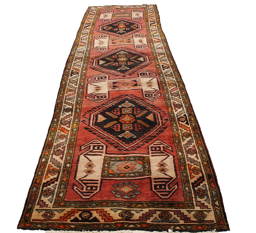 MATTA, orientalisk, handknuten, persisk Kelardasht, cirka 400 x 110 cm.