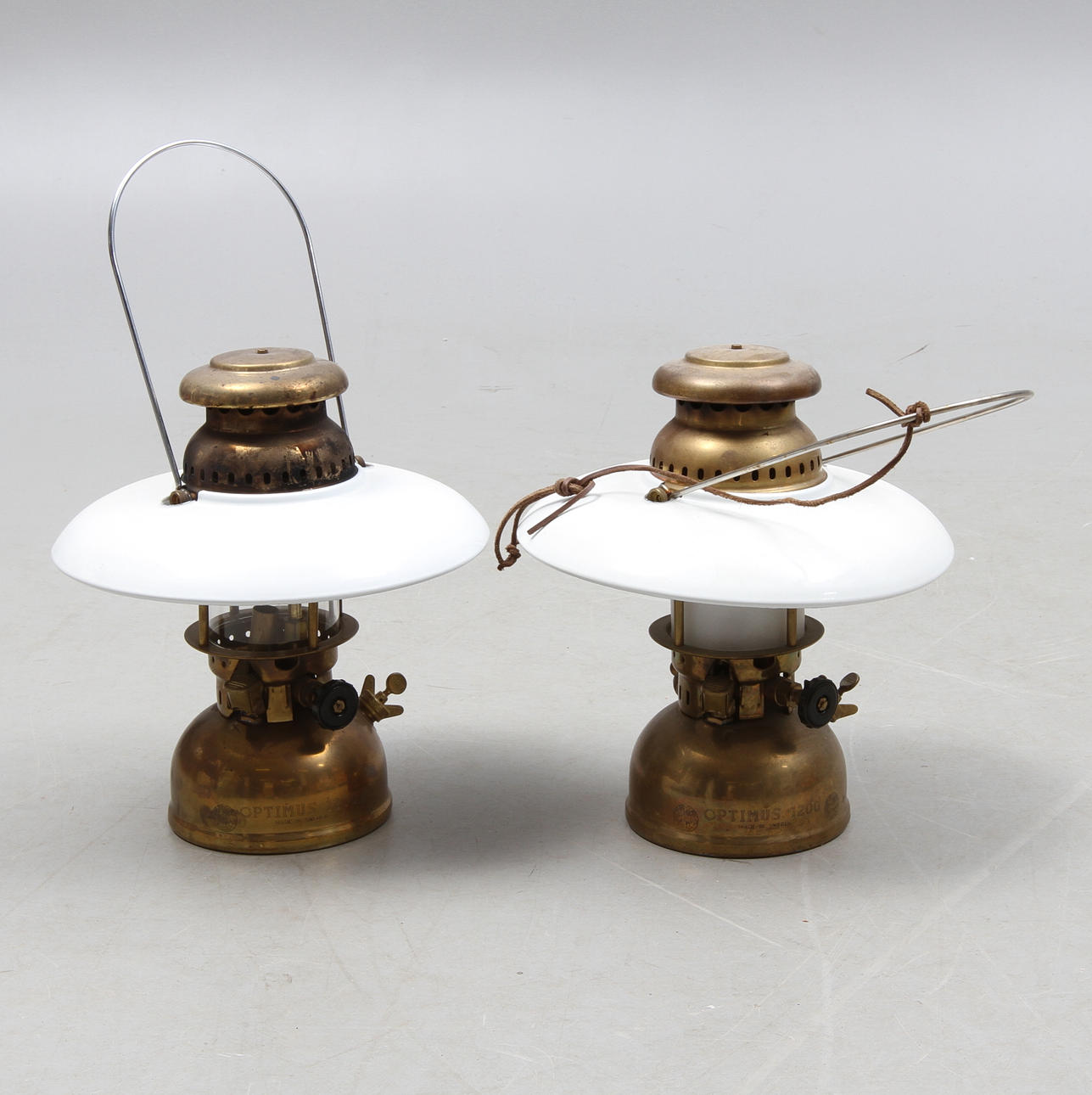 LYKTOR, 2 st, Optimus 1200.