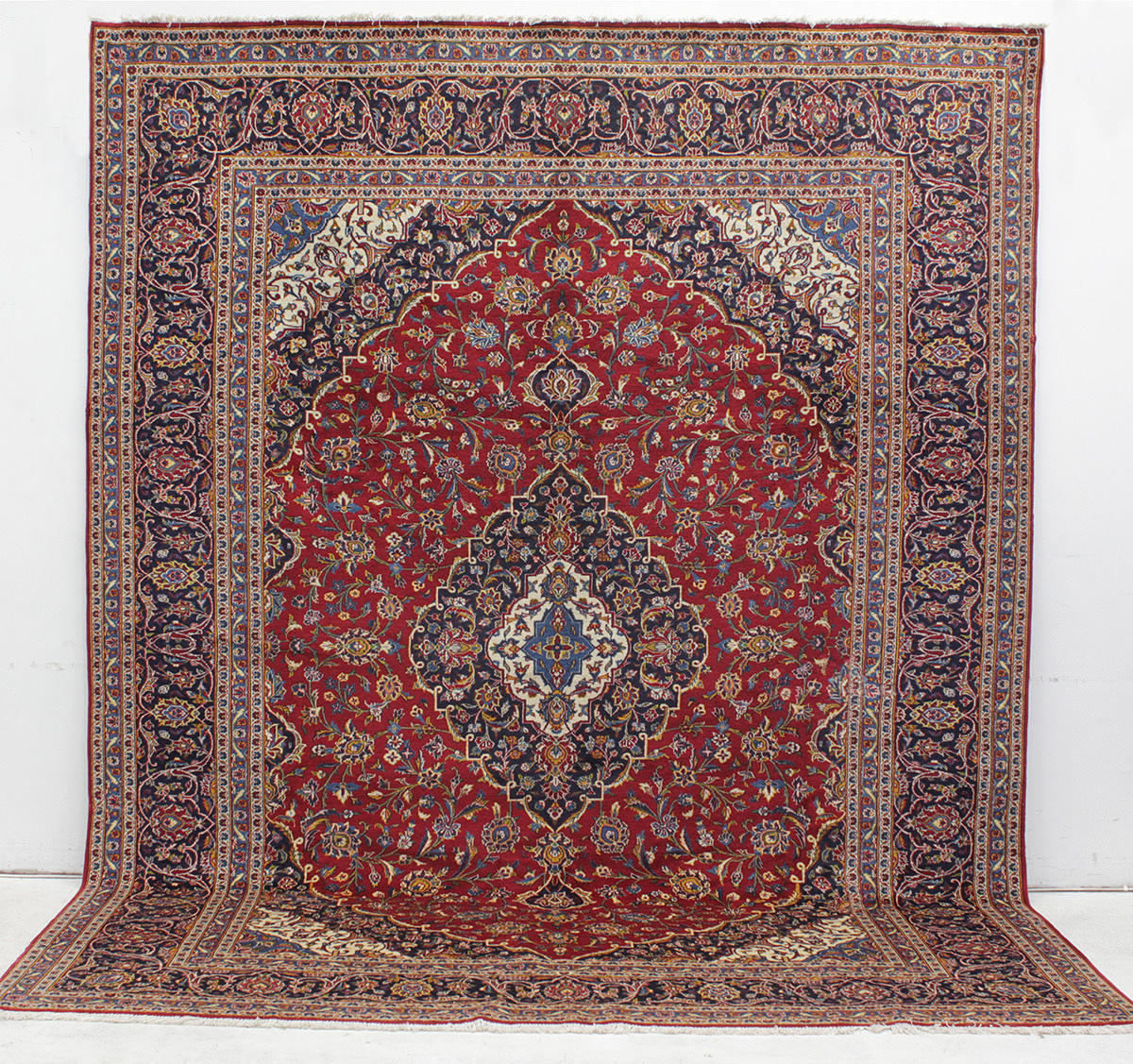 MATTA, Orientalisk, Keshan (fine), 397 x 302 cm.