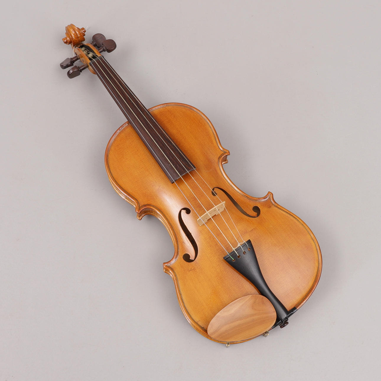 HARALD ELOFSSON. Baroque violin, late strings, 1987.