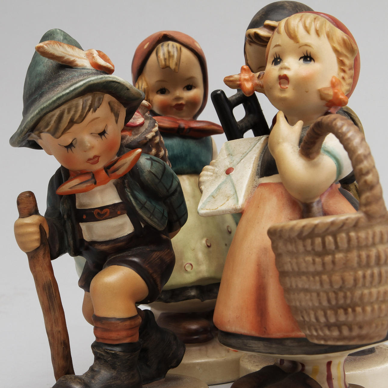 FIGURINER, porslin, 4 st, Goebel, 1900-tal.