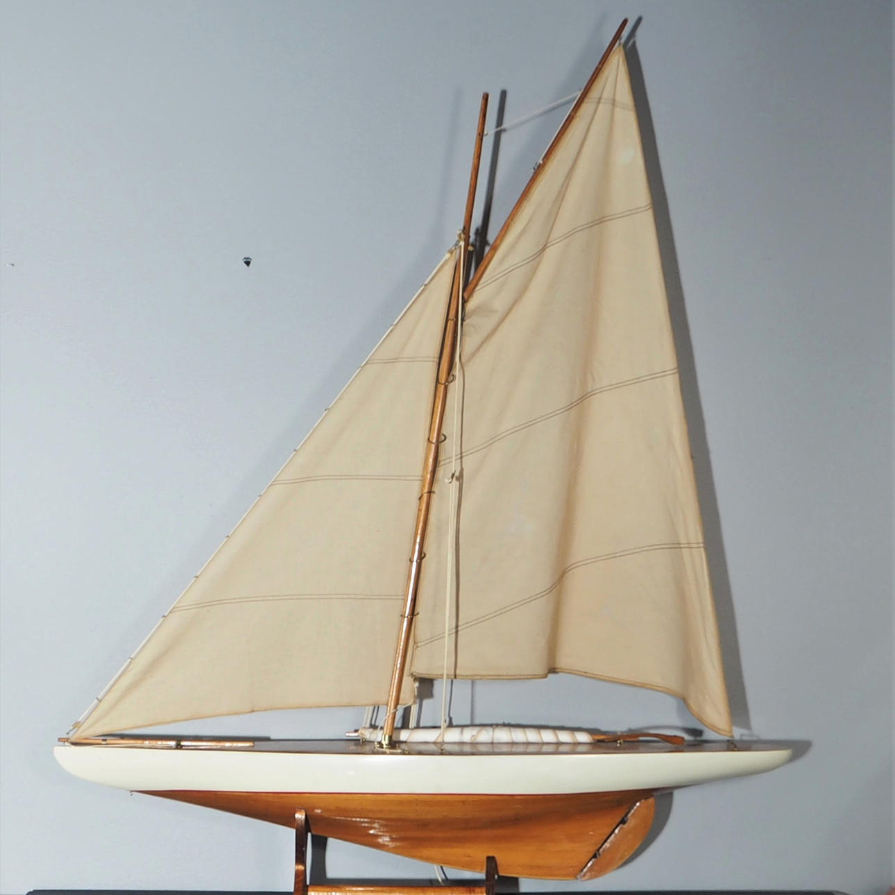MODEL BOAT.