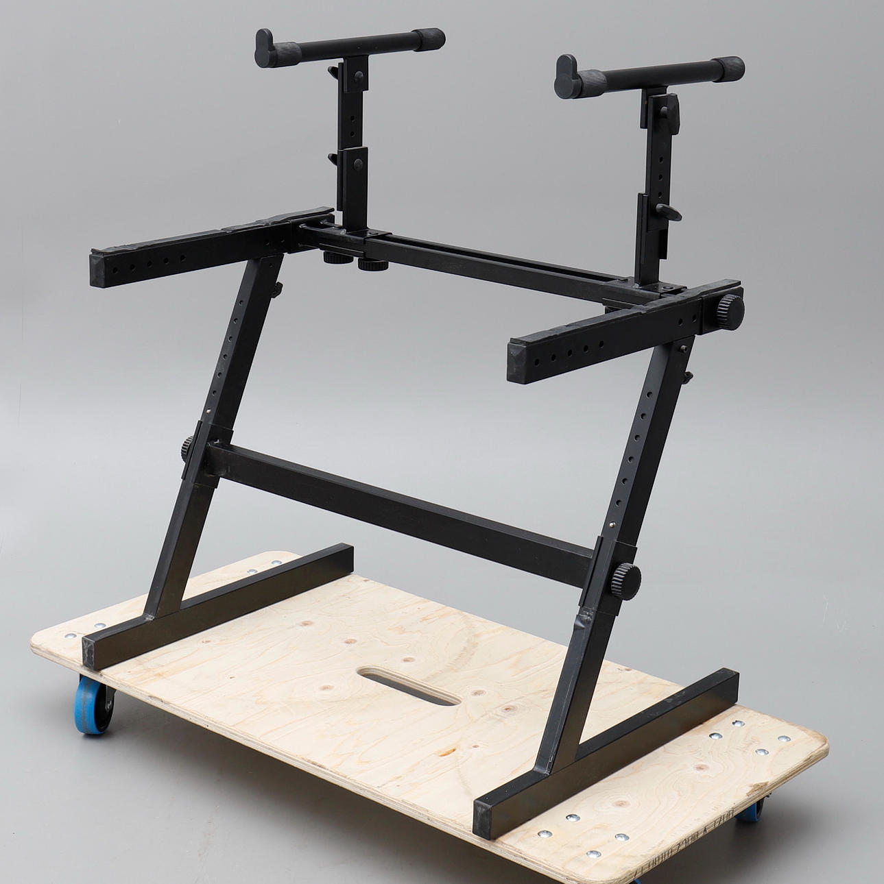 KEYBOARDSTÄLL, 00-tal.