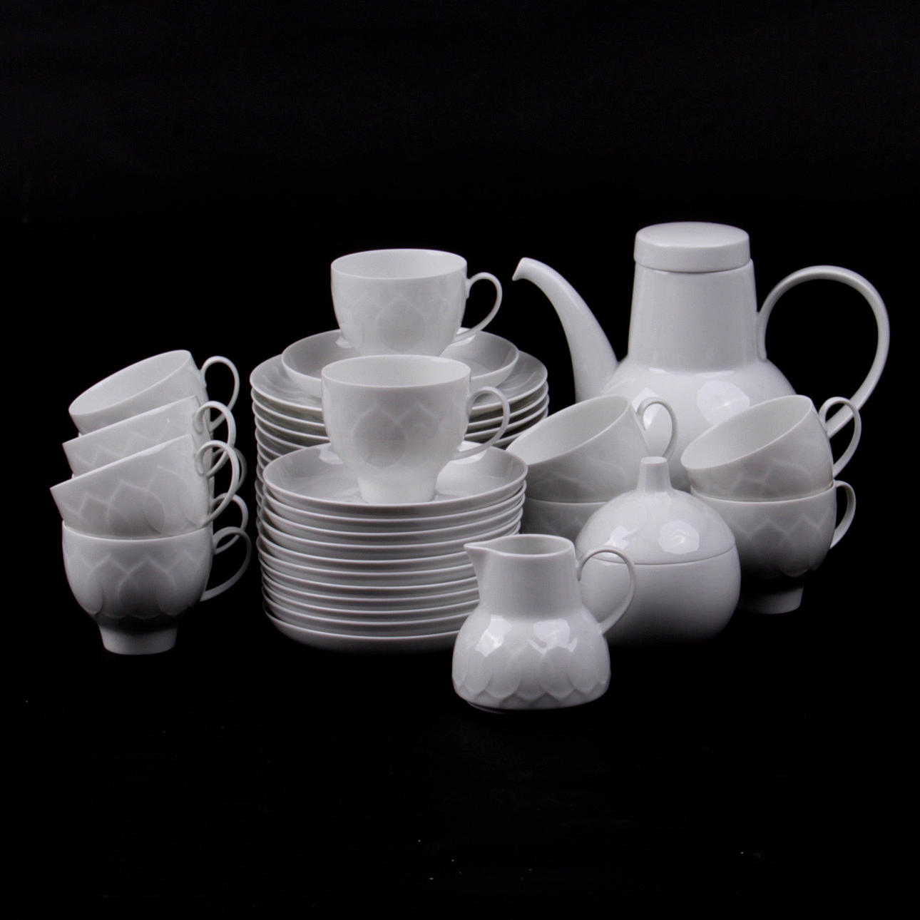 KAFFESERVIS, 39 delar, "Lotus" Björn Wiinblad, Rosenthal, 1900-talets senare hälft.