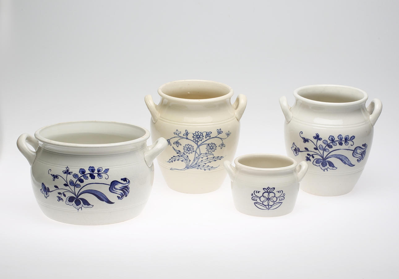 KRUKOR, keramik, 4 st, Gustavsberg och Arabia.