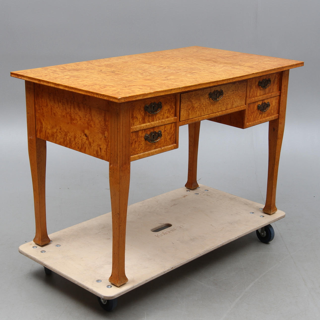 SKRIVBORD, jugend, 1900-talets början.