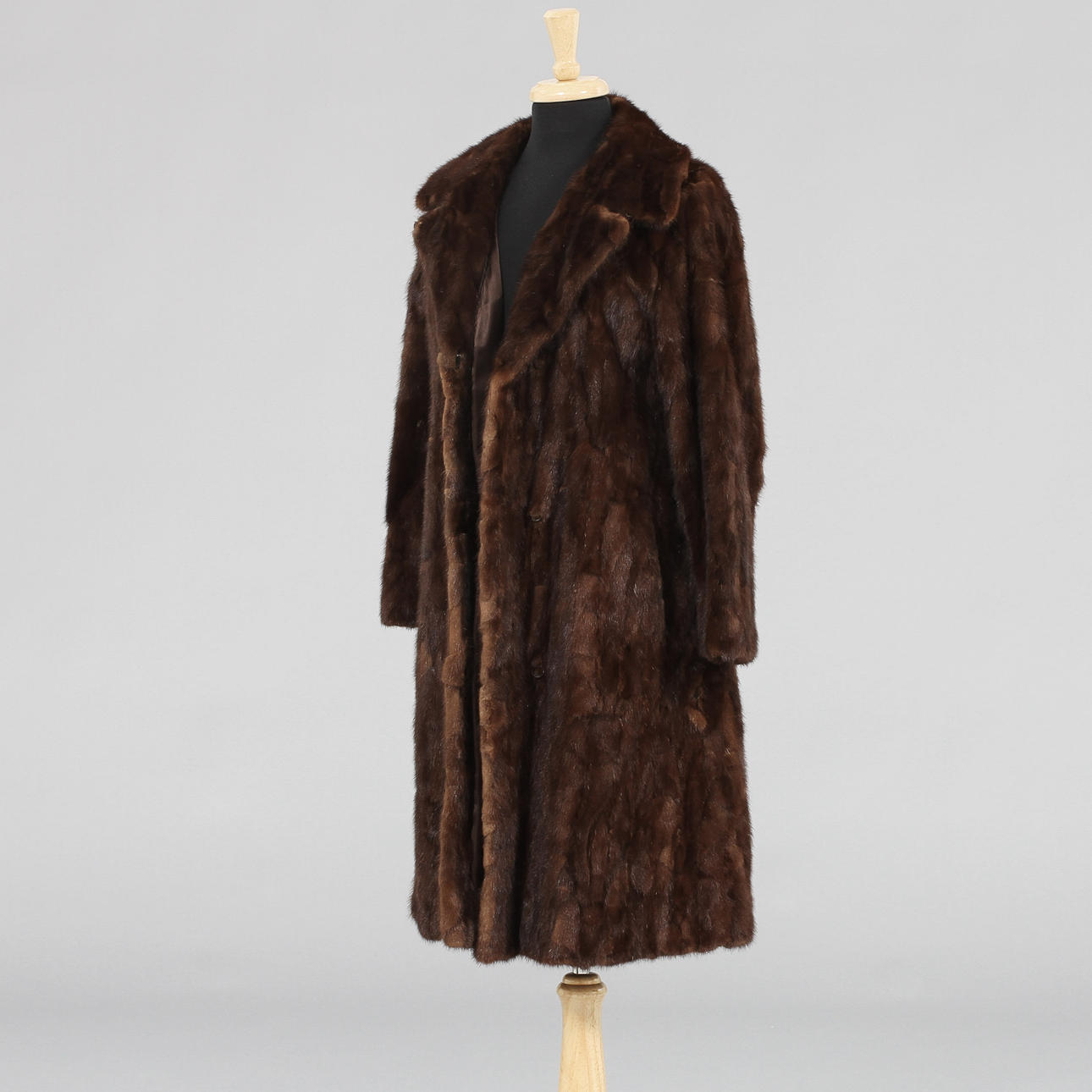 MINKPÄLS, Pixbo modern Swedish design.