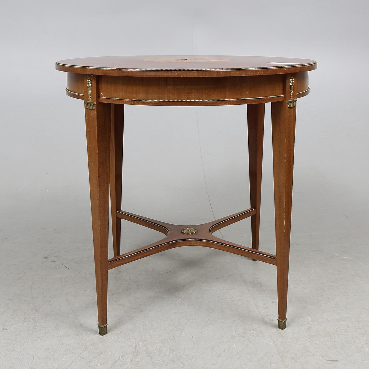 SALONGSBORD, empirstil, 1920-tal.