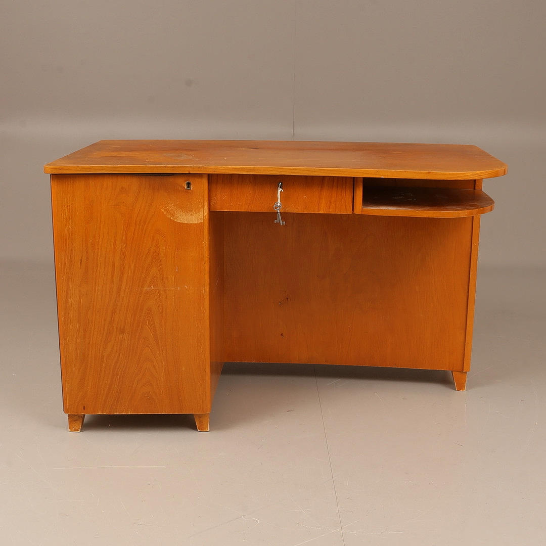 SKRIVBORD, 1950-tal.