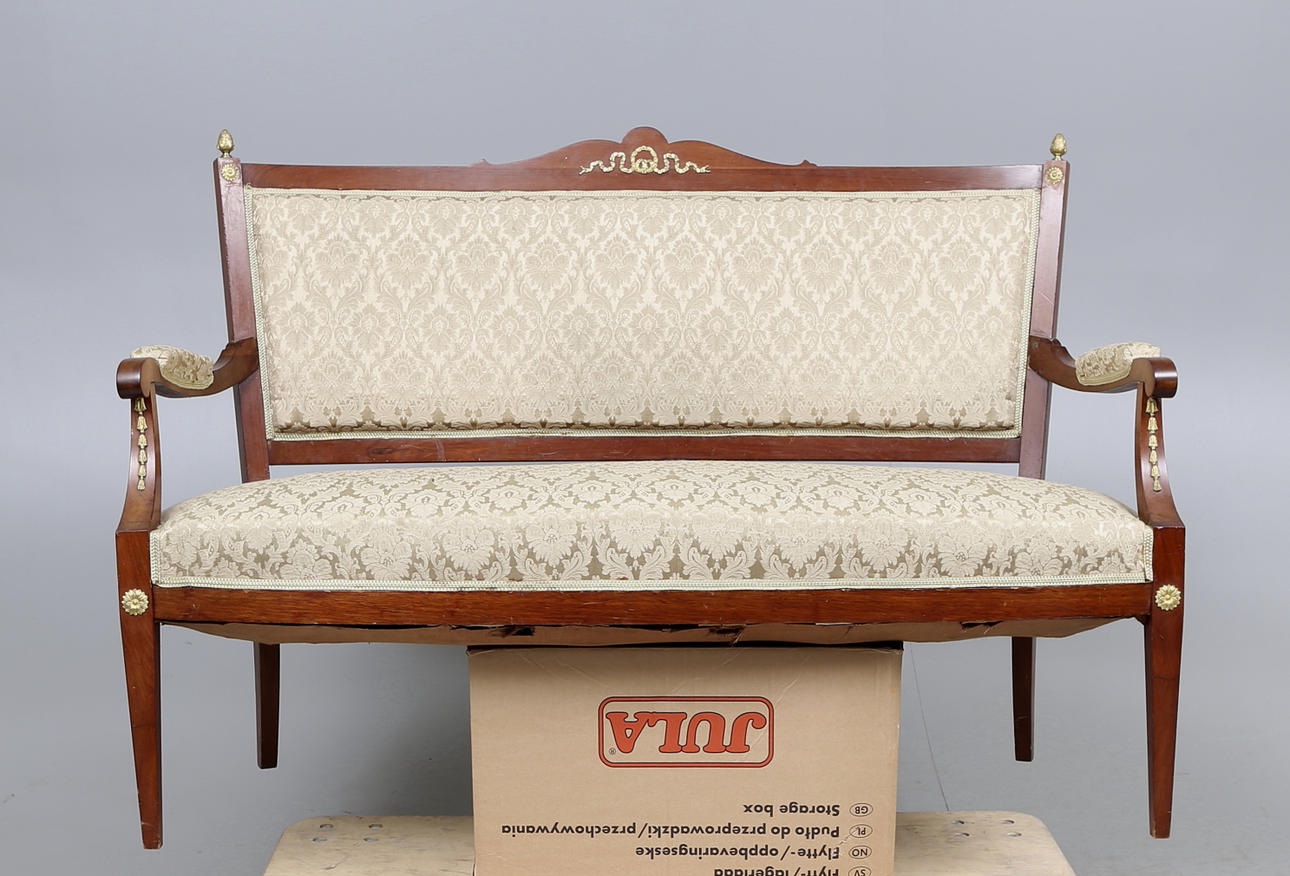 SOFFA, empirstil, 1920-tal.