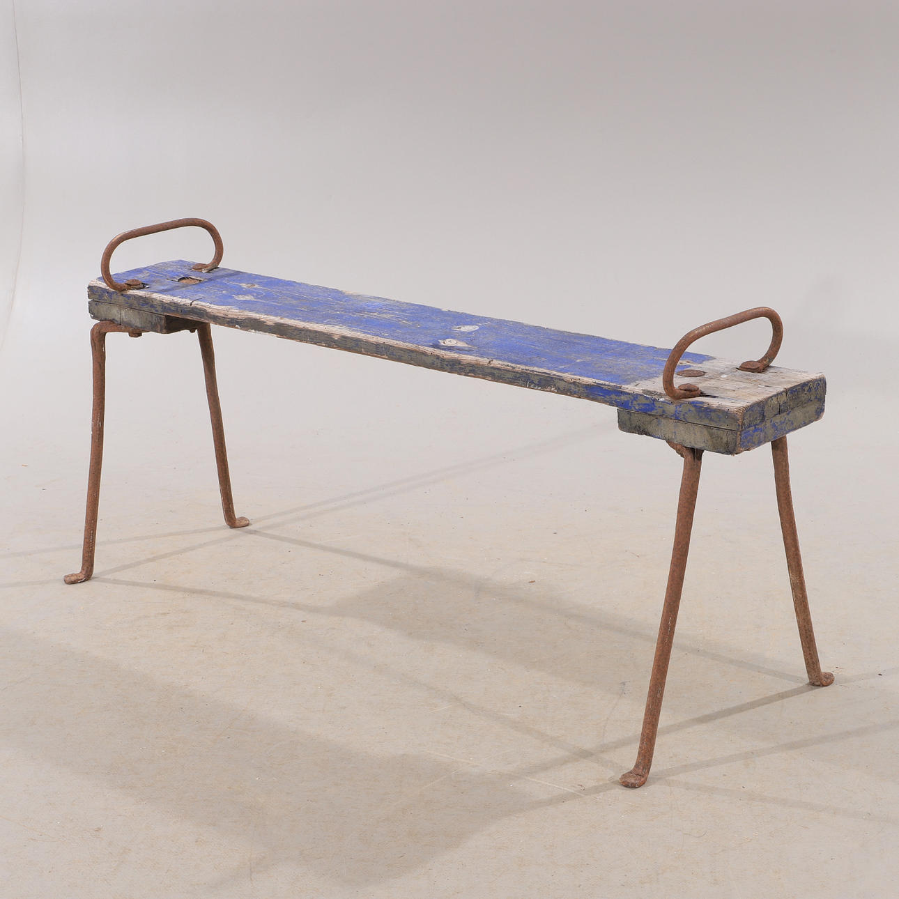 BÄNK, smide/trä, tidigt 1900-tal.