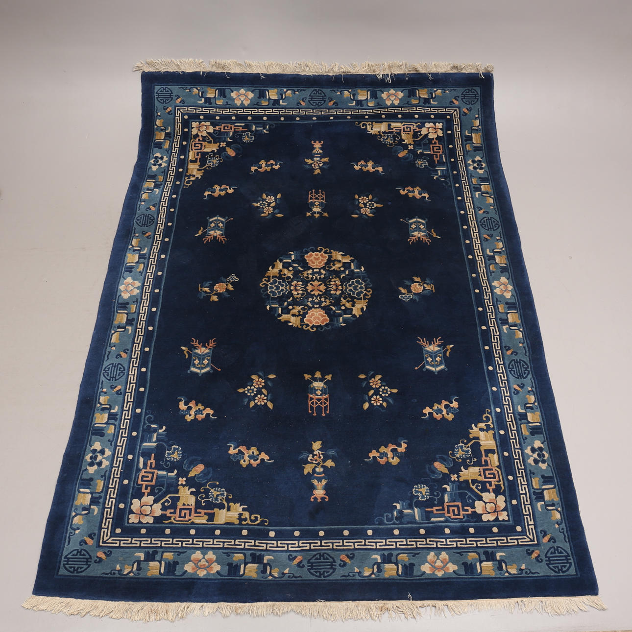 KINAMATTA, 286 x 202 cm.