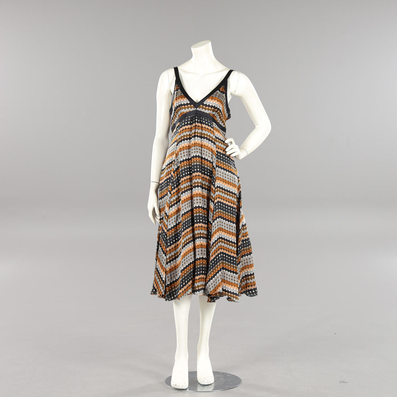 MALENE BIRGER, Silk dress, size 40.
