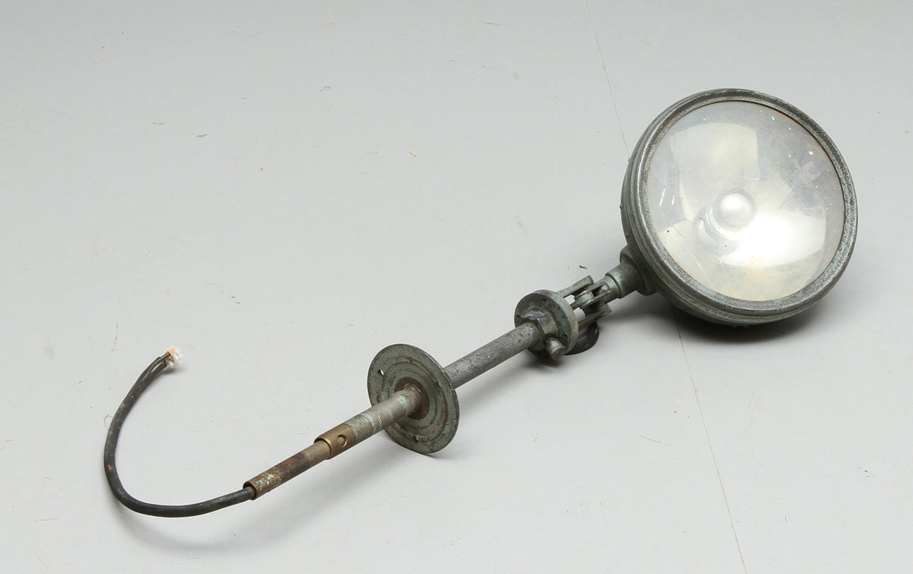 SÖKARLYKTA, för fartyg, bemålad mässing, 1900-tal.