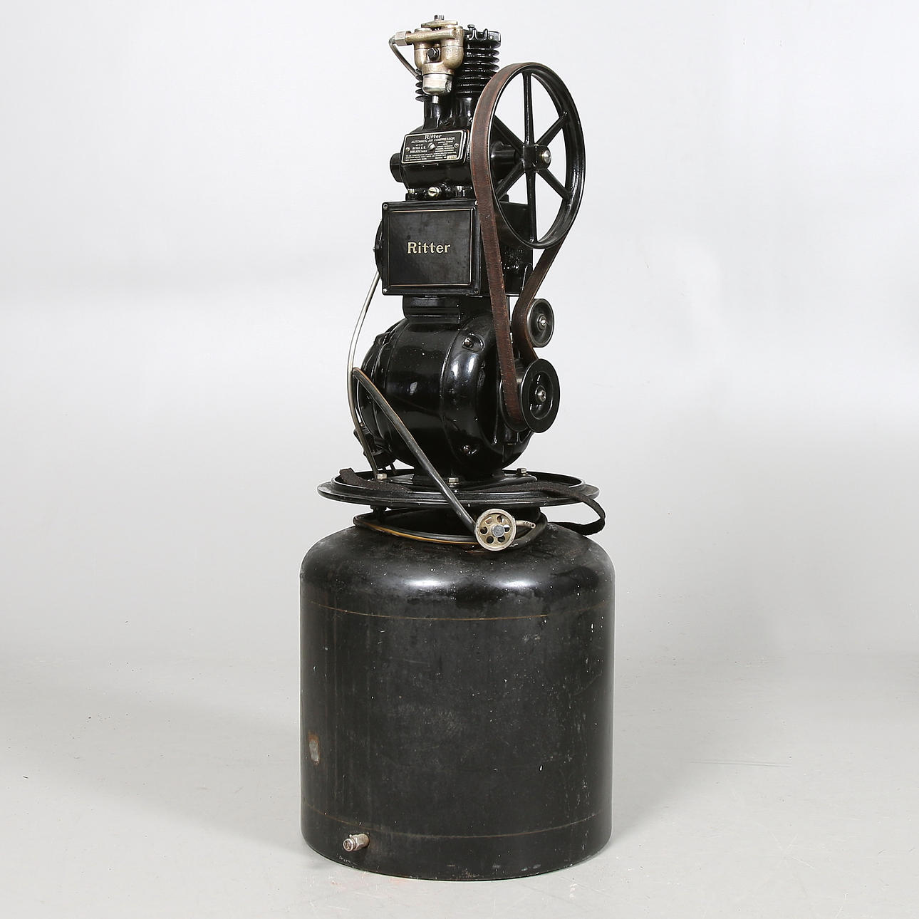 KOMPRESSOR, för tandläkare, Riter, Tyskland. 1920-tal.