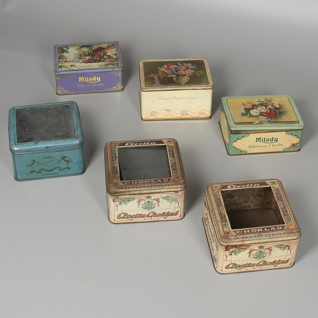 PARTI PLÅTBURKAR. 6 st. Bl. a Cloetta.