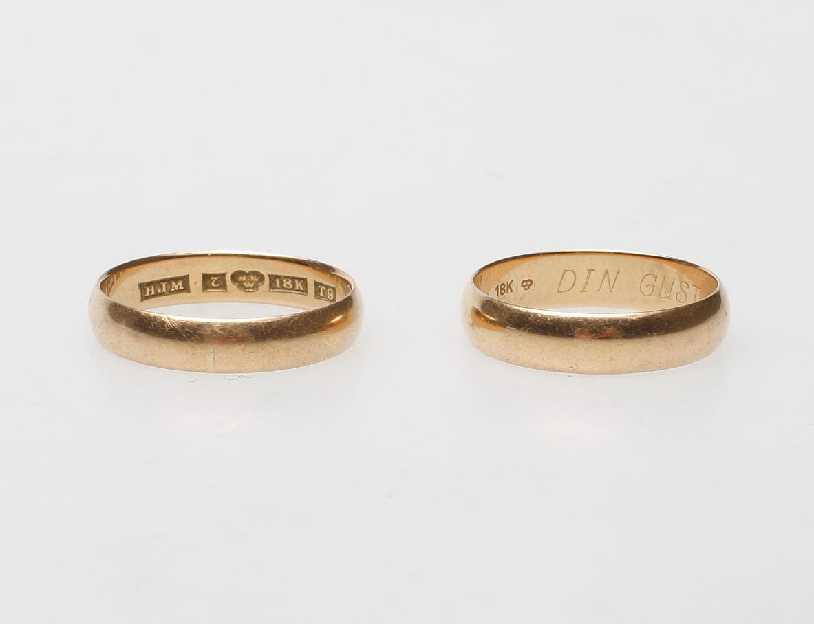 RINGAR, 2 st, 18k guld, vikt ca 8 gr.