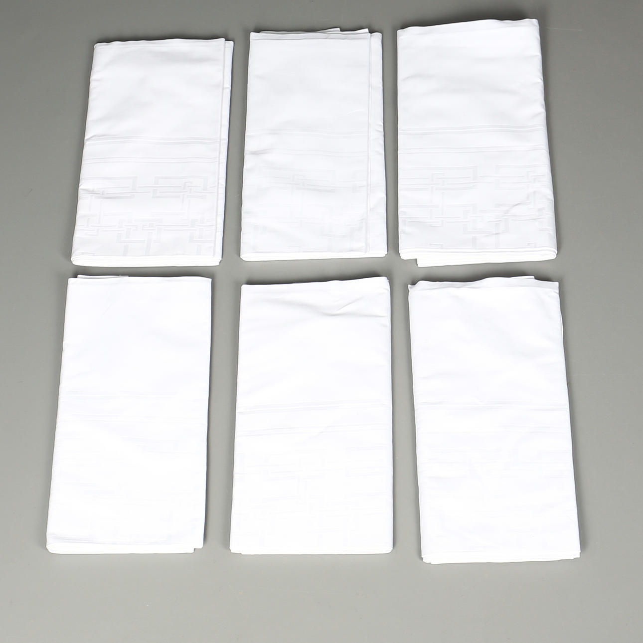 PARTI LINNEDUKAR. 6 st. Mått 200 x 210 cm.