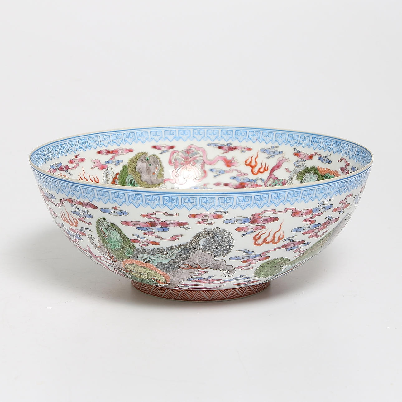 SKÅL, porslin, Kina. 1900-talets senare del.