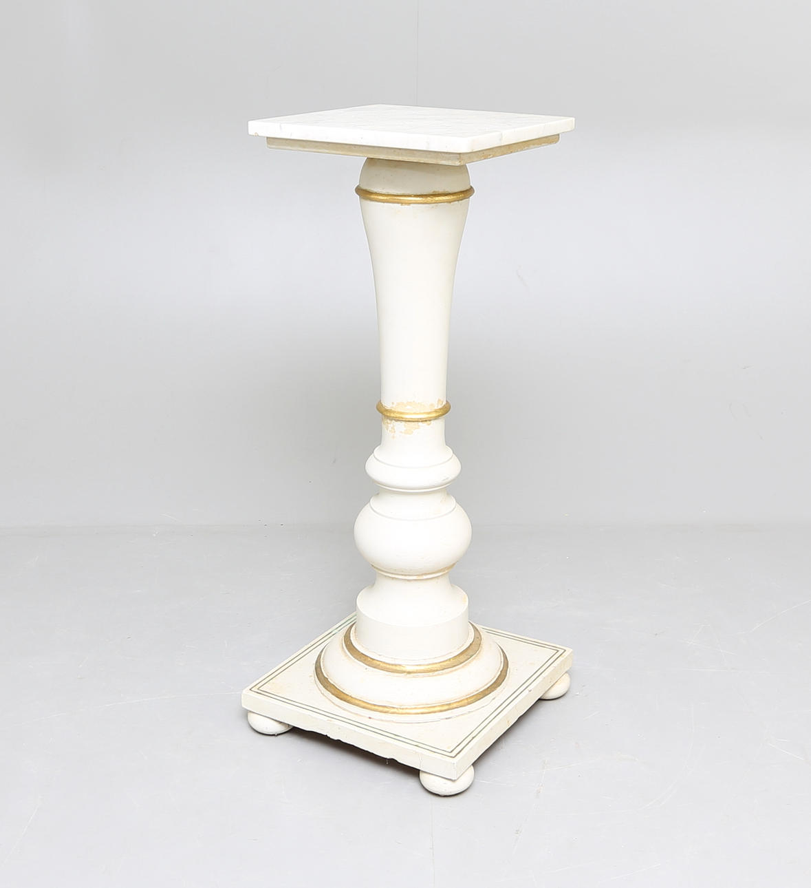 PIEDESTAL, 18/1900-tal.