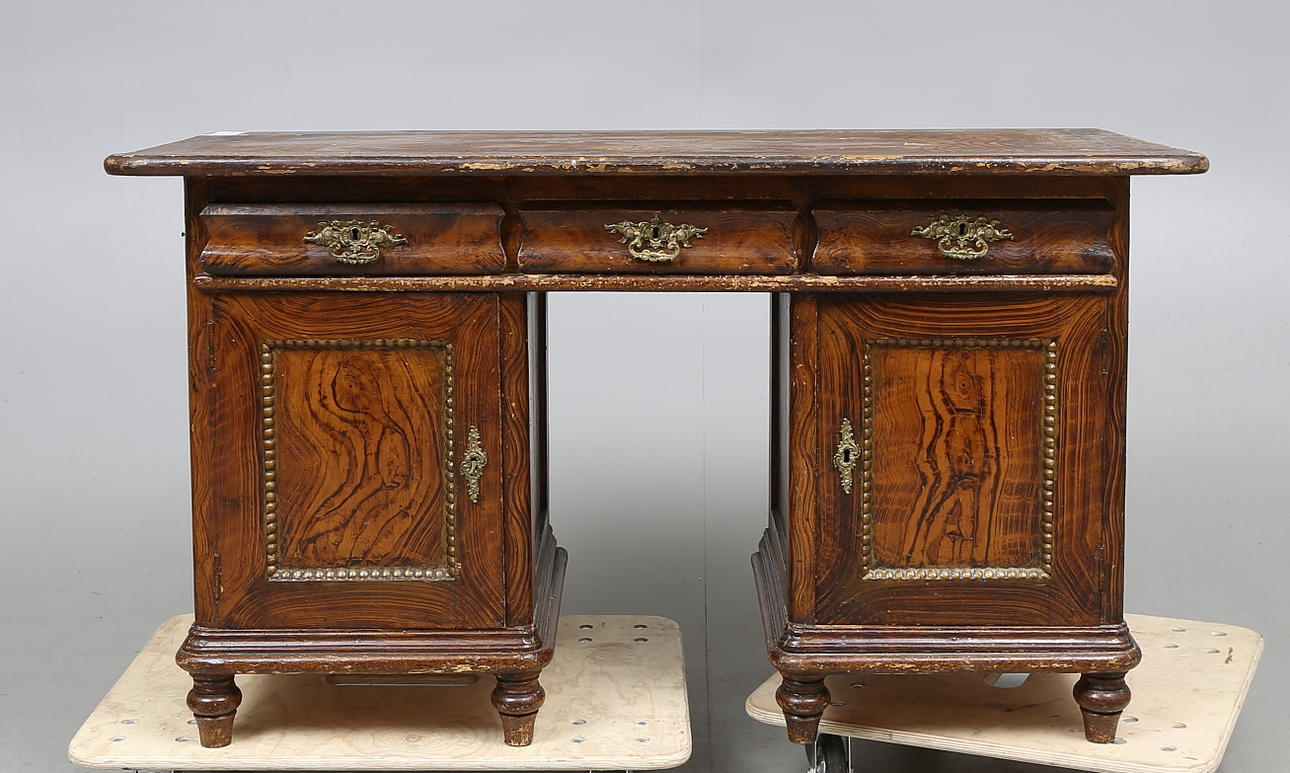 SKRIVBORD, 1800-tal.