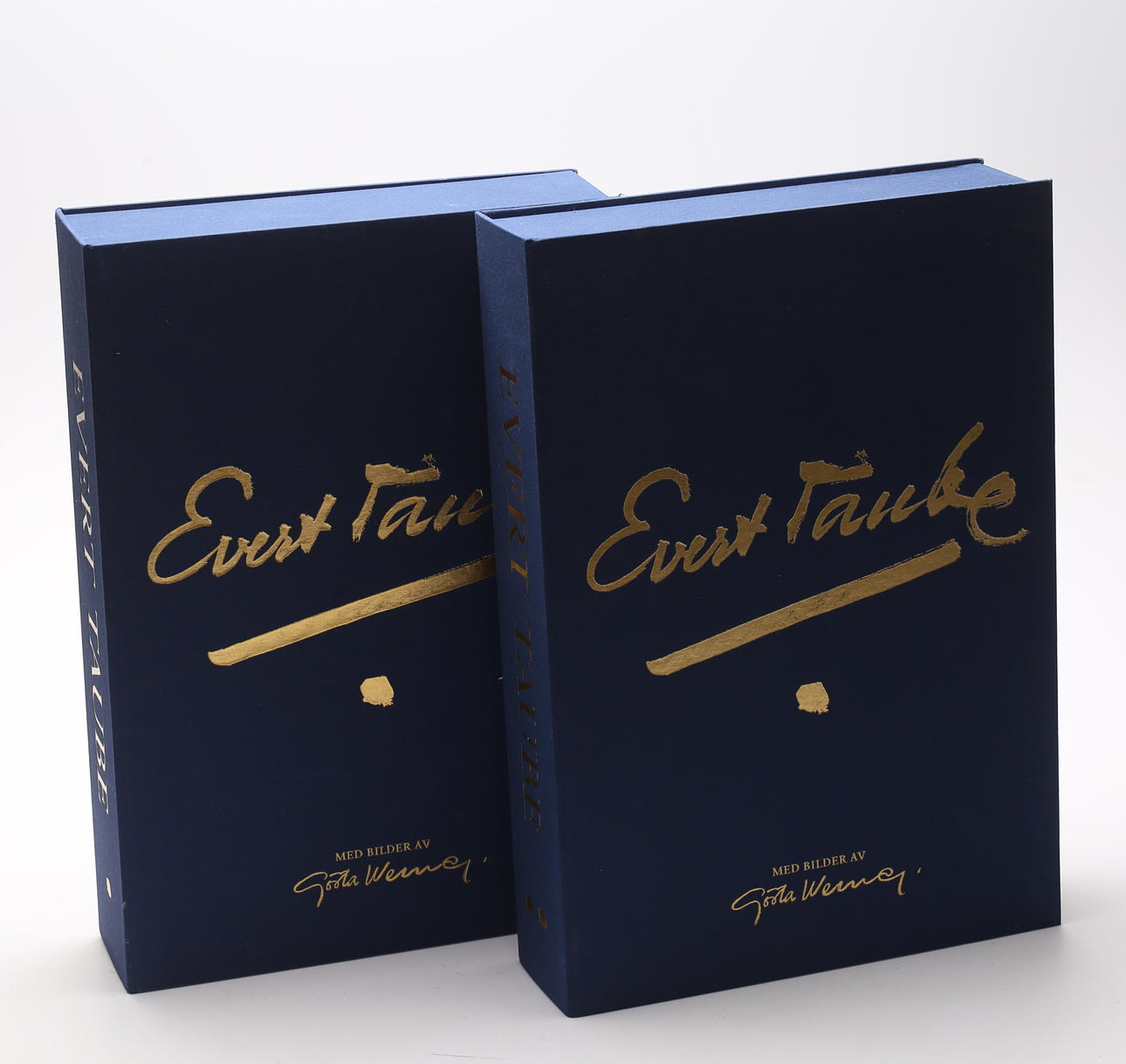 GÖSTA WERNER. CASSETTES, 2 pcs, "Evert Taube".