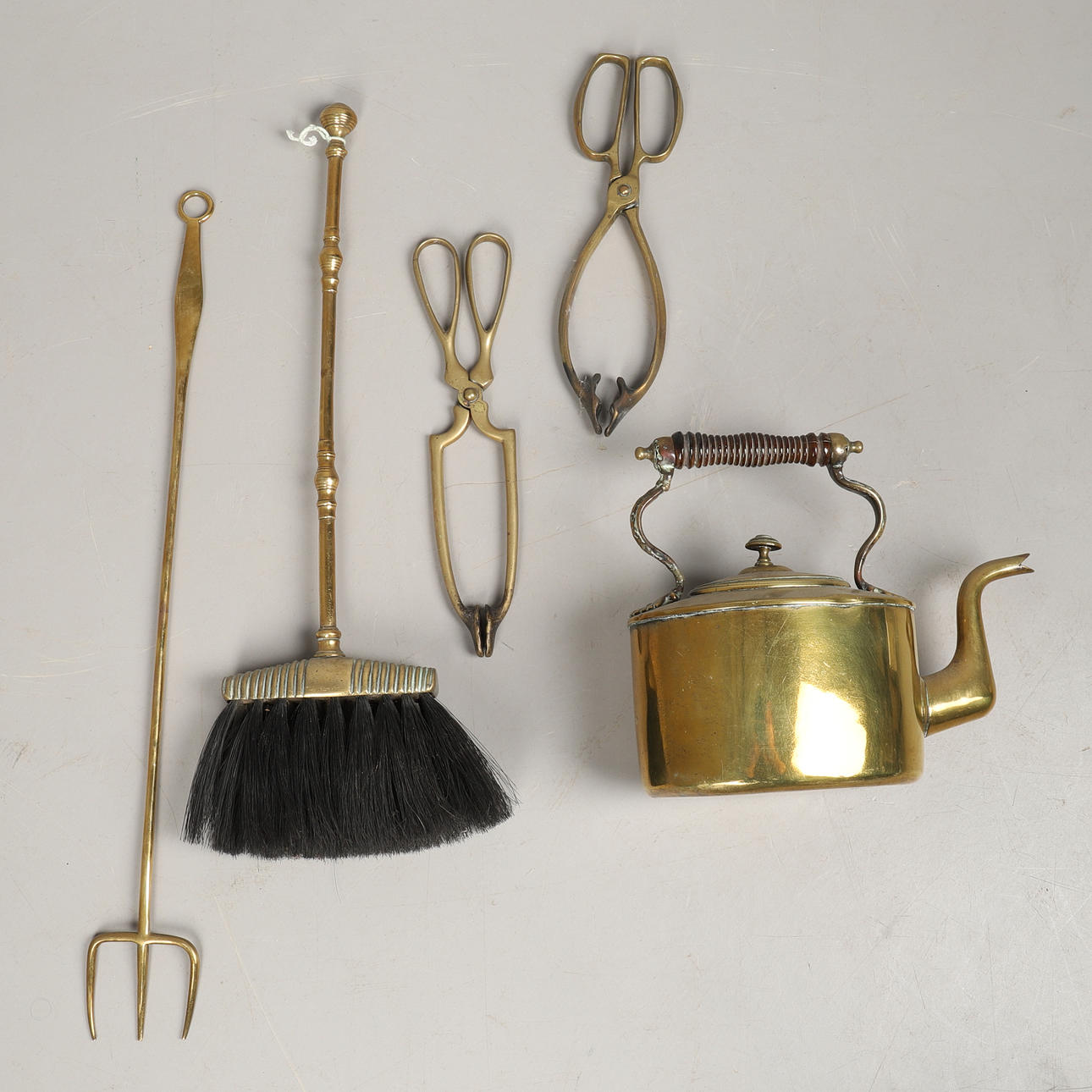 VATTENKOKARE, MÄSSING, 1900-TAL.