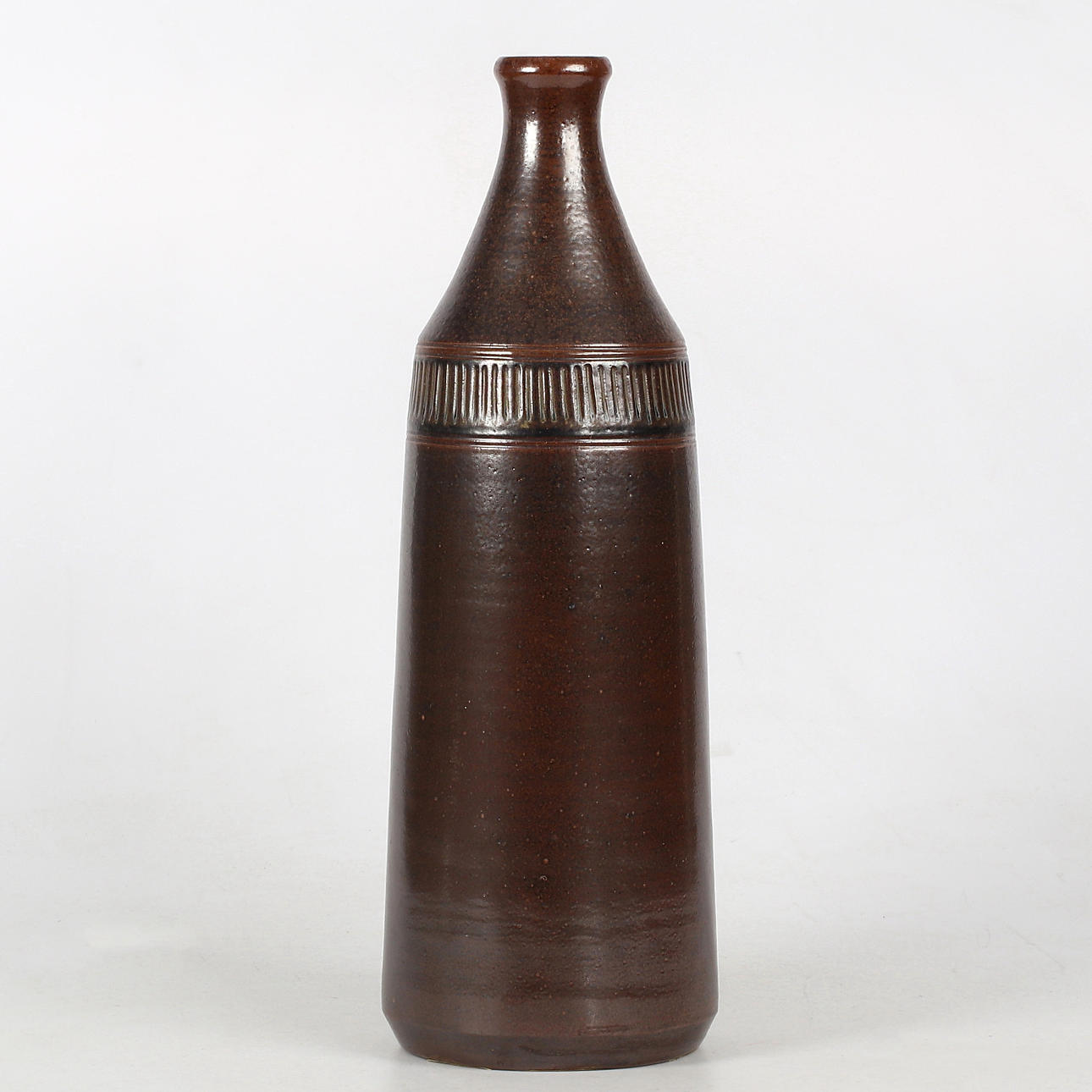 BIRGER LARSSON, stoneware, floor model, stoneware, Wallåkra, 1900s.