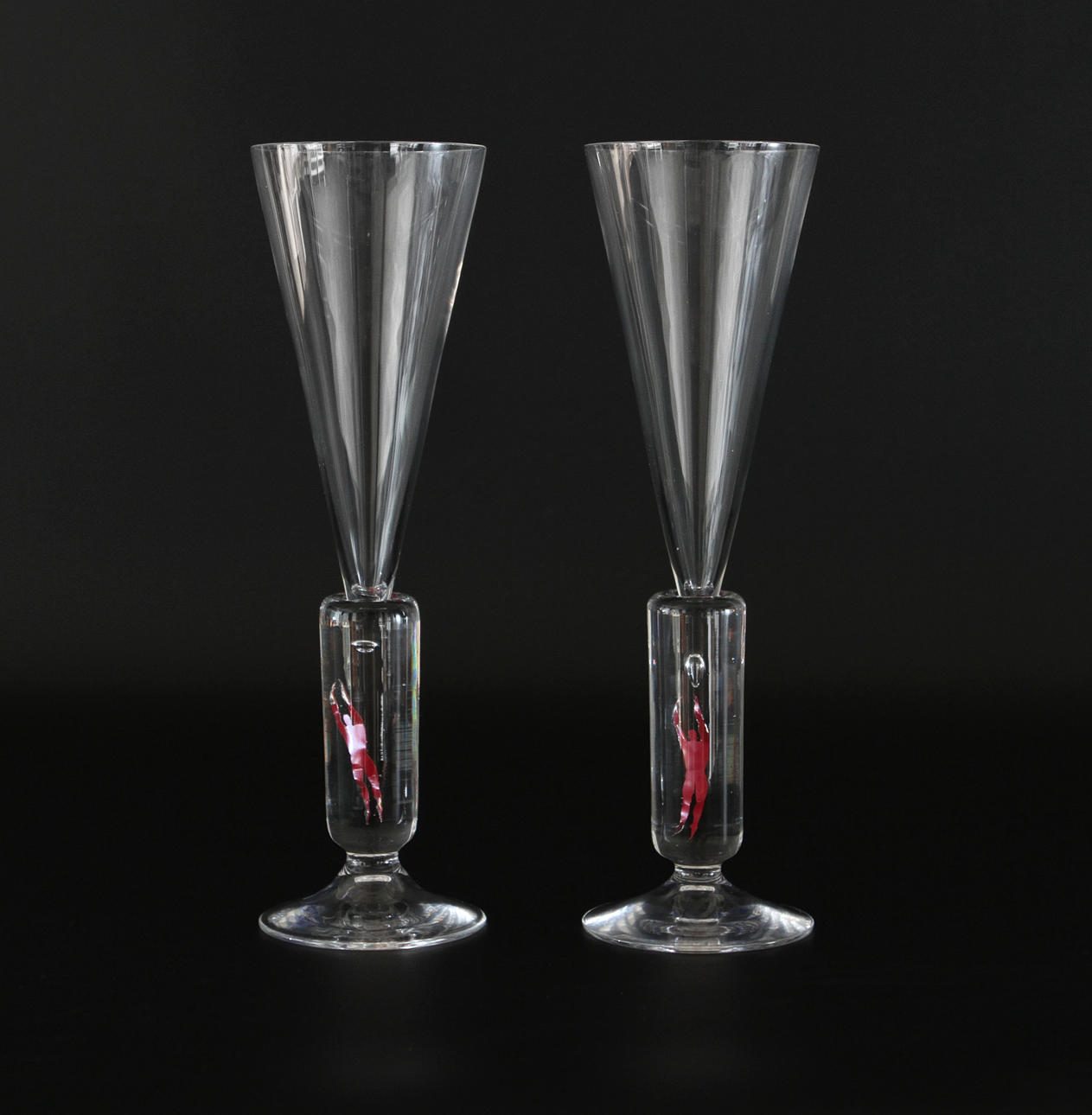 CHAMPAGNEGLAS "MILLENIUM", 1 par, glas. Bertil Vallien, Kosta Boda.