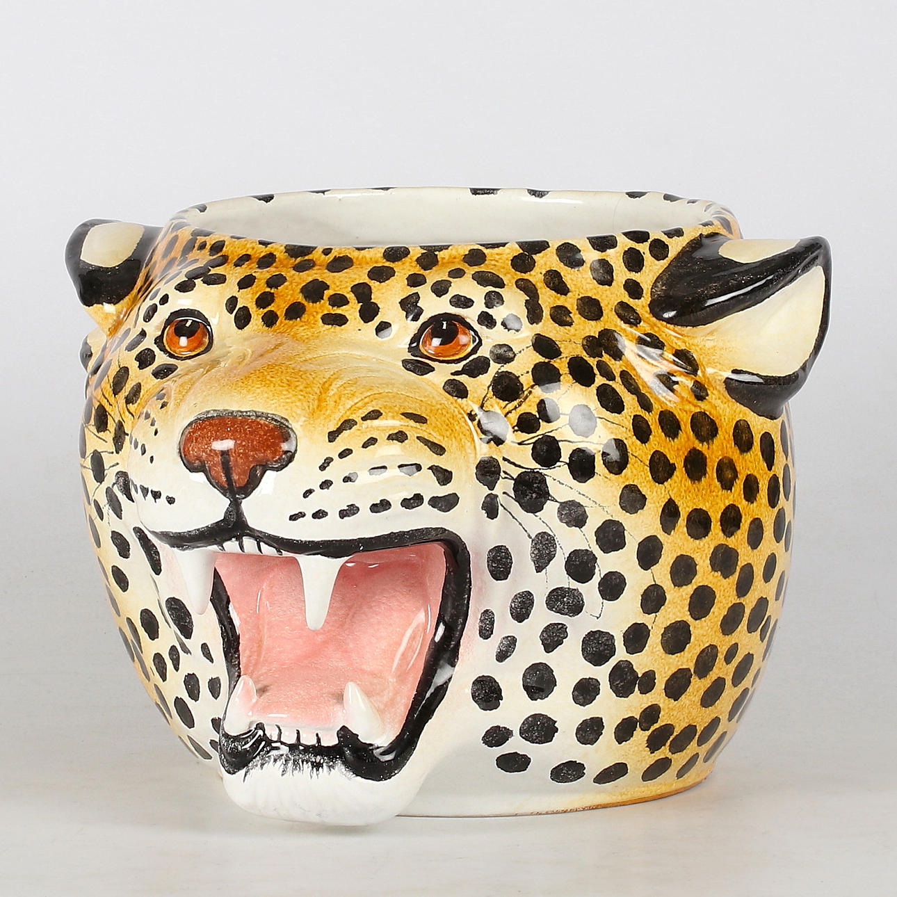 LINING, porcelain, leopard head, 1970s.