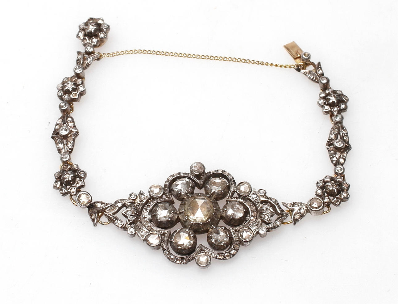 ARMBAND, guld 14 k och silver med rosenslipade diamanter ca. 3 ct, 1800-tal.