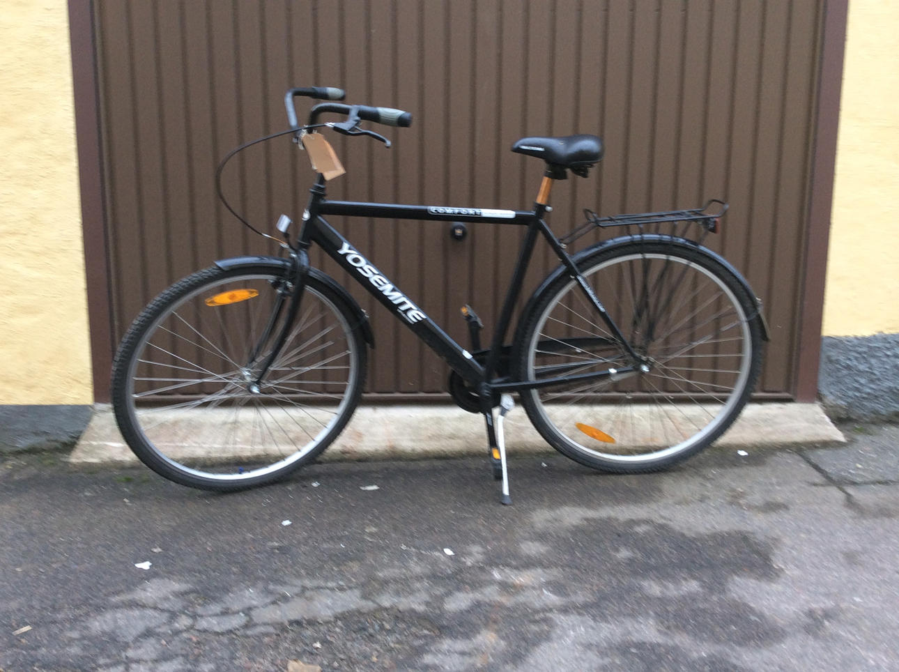 MIESTEN PYÖRÄ, Yosemite, 28 tuumaa.