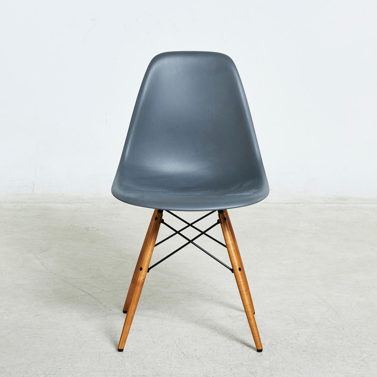 CHARLES & RAY EAMES. CHAIR, "Eames plastic chair", for Vitgra, granite grey.