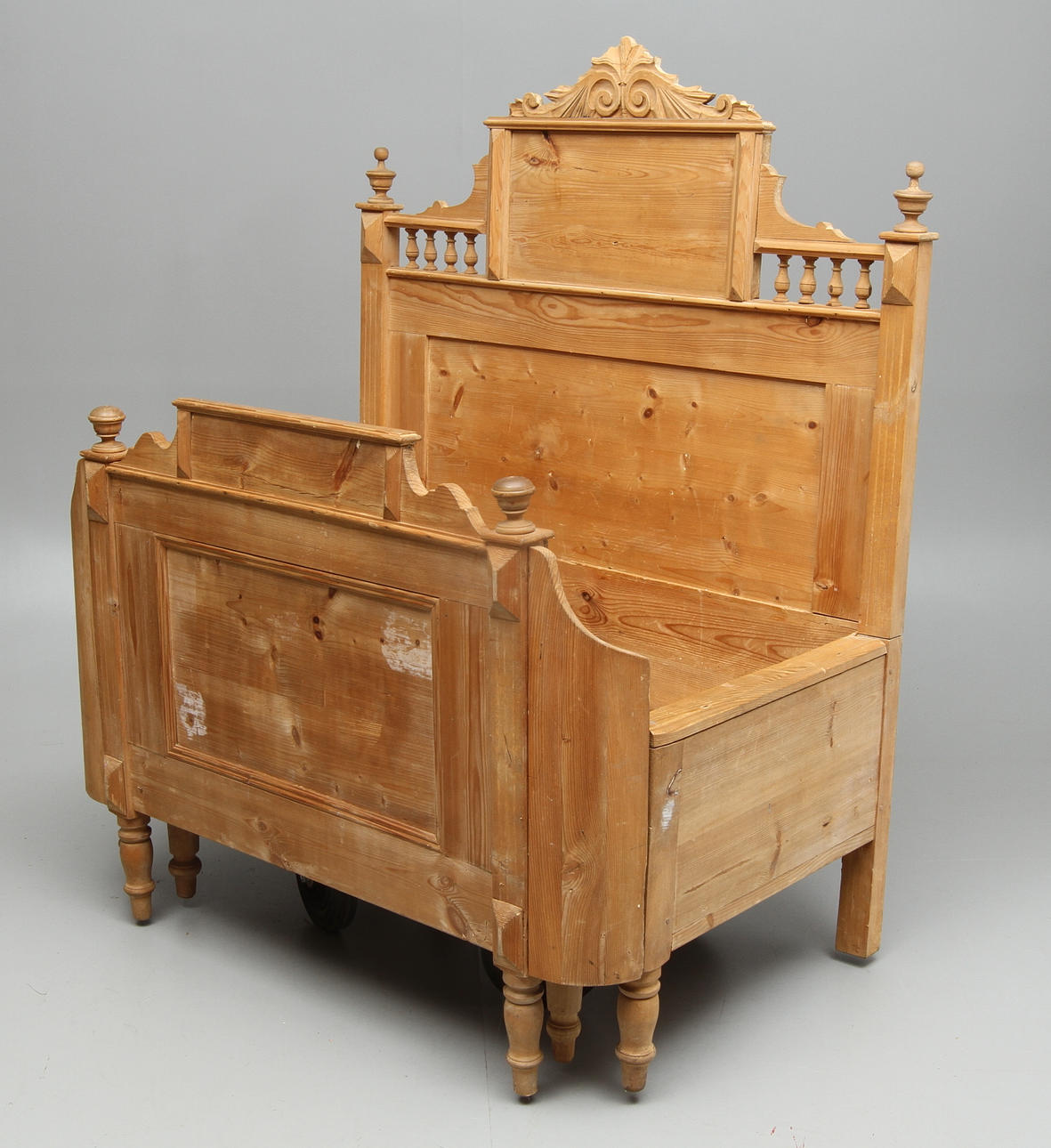 SÄNG, nyrenässans, 1800-tal.