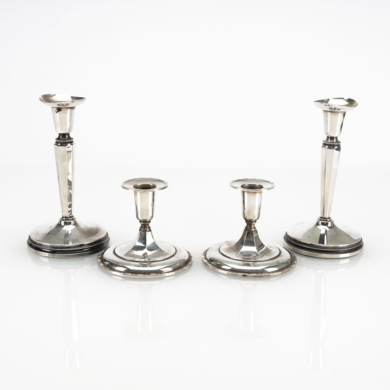 KYNTTILÄT, 2 + 2, hopea, 1960-luku.