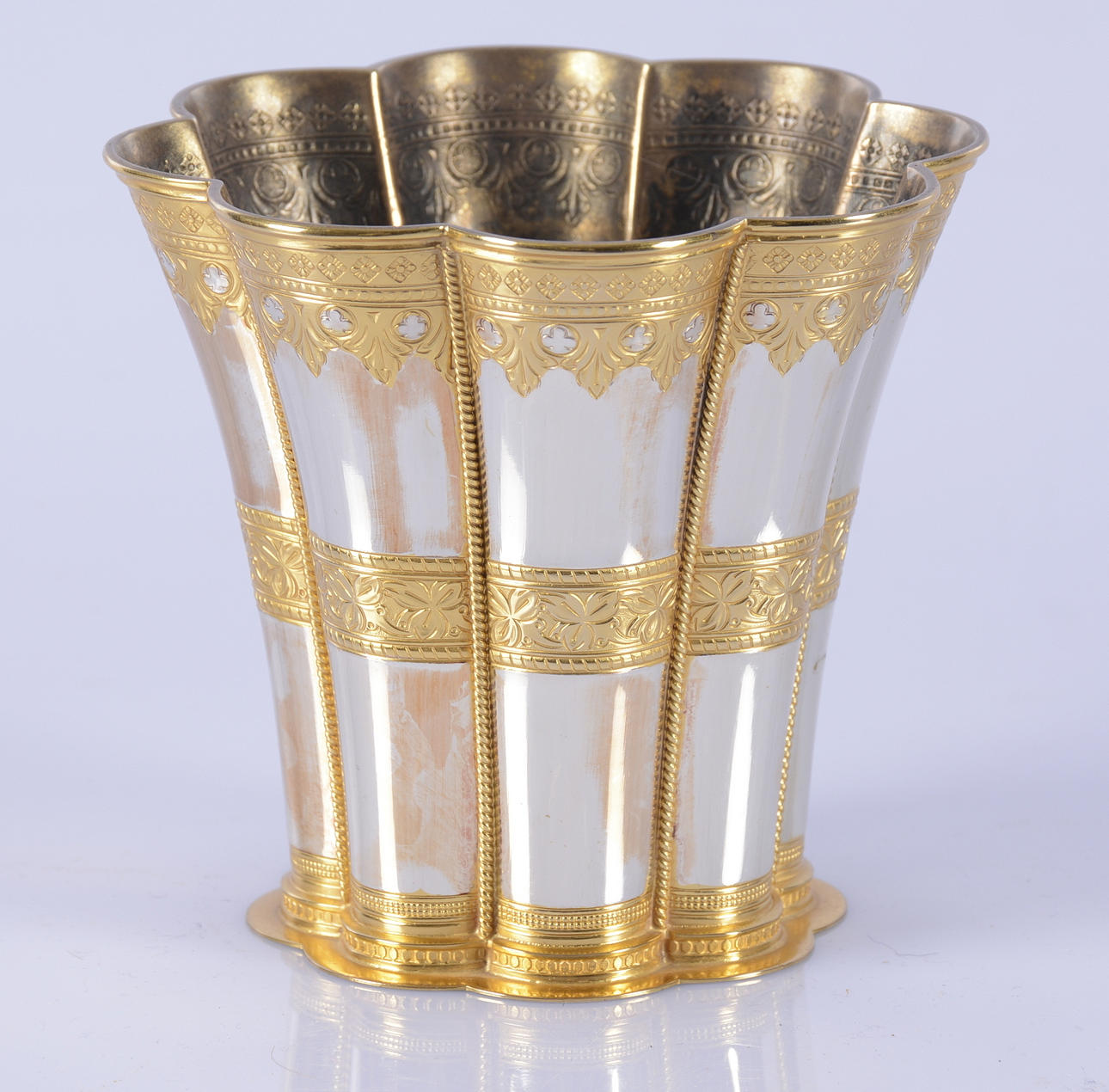 MARGARETABÄGARE A Michelsen, sterlingsilver, Köpenhamn, Danmark, 1900-tal, 344 gr.