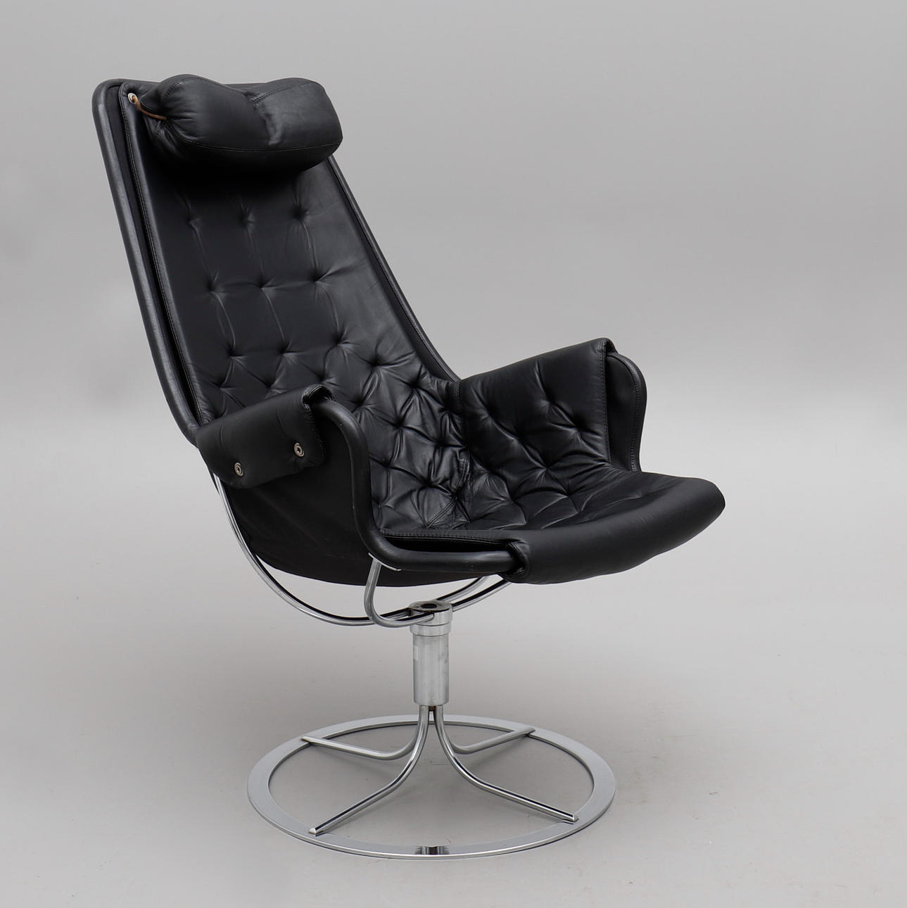 BRUNO MATHSSON. LÆNESTOL, "Jetson", DUX.