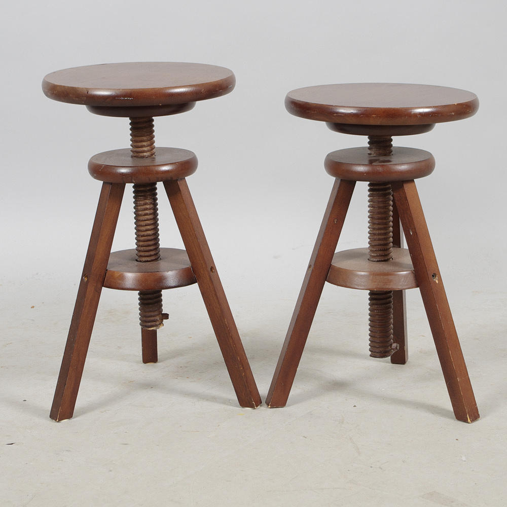 SNURRPALLAR, 1 par, mahogny.