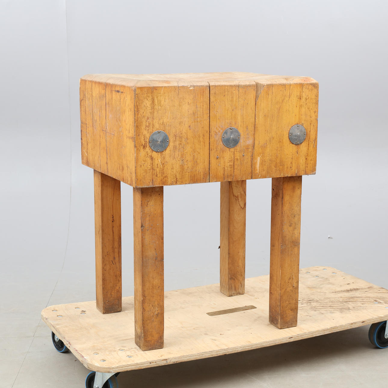 MESA CARNICERO / BURBUJA CARNICERO.