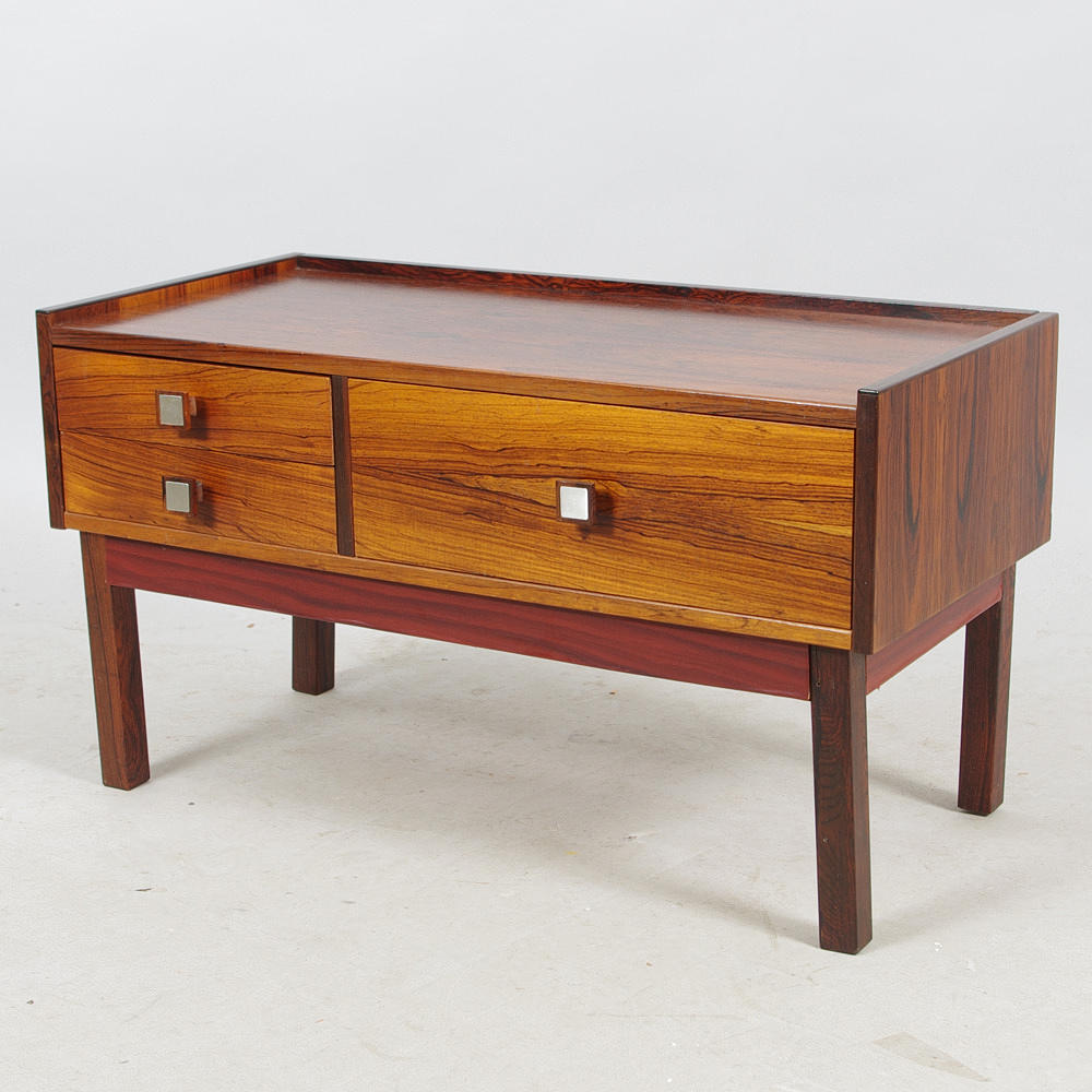 HALLBYRÅ, jakaranda, 1960/1970-tal.