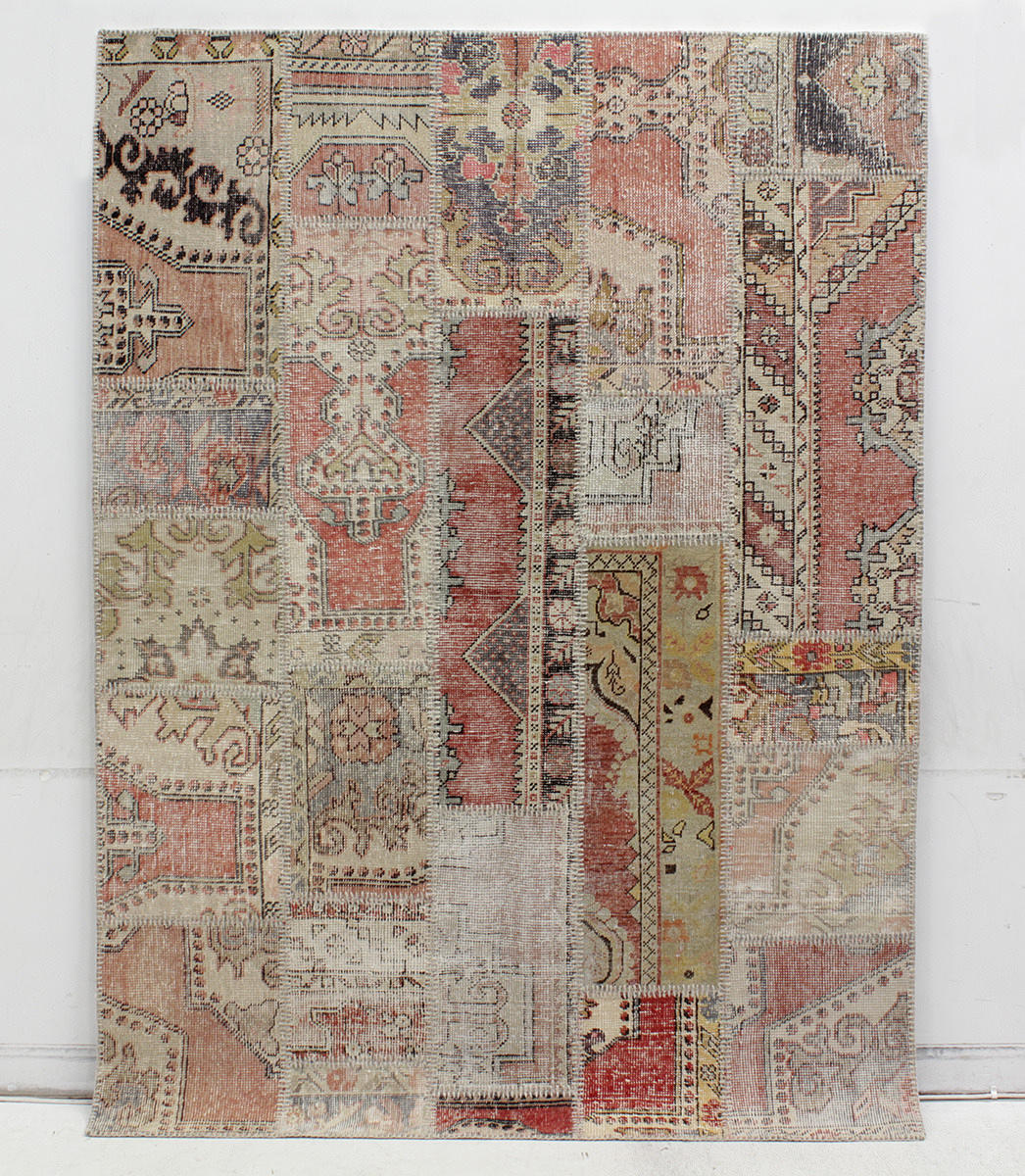 MATTA, Patchwork, 237 x 172 cm.
