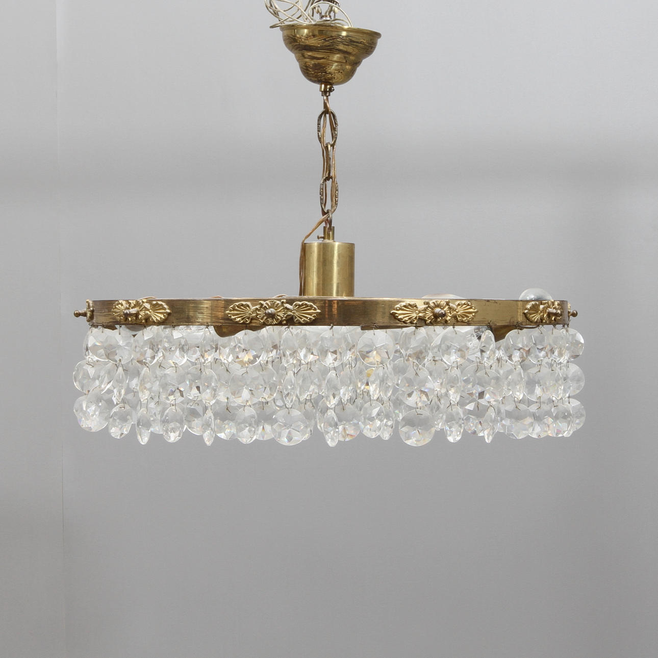 LJUSKRONA, plafondmodell, empirestil, omkring 1900-talets mitt.