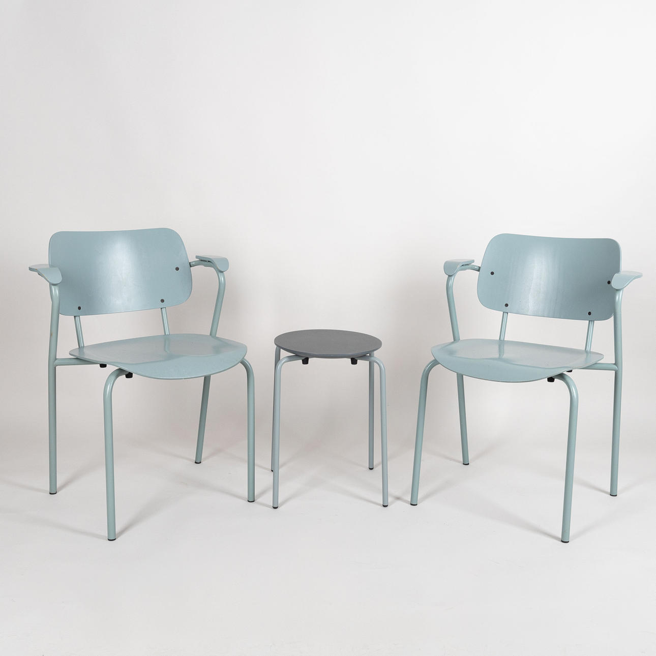 ILMARI TAPIOVAARA. LUKKI CHAIRS A PAIR, Artek, designed in 1951. + 