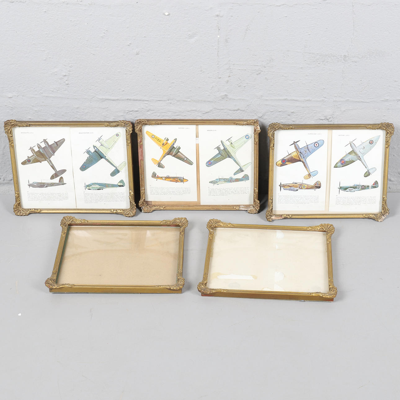 FIVE EASEL PHOTOGRAPH FRAMES WITH CONVEX GLASS.