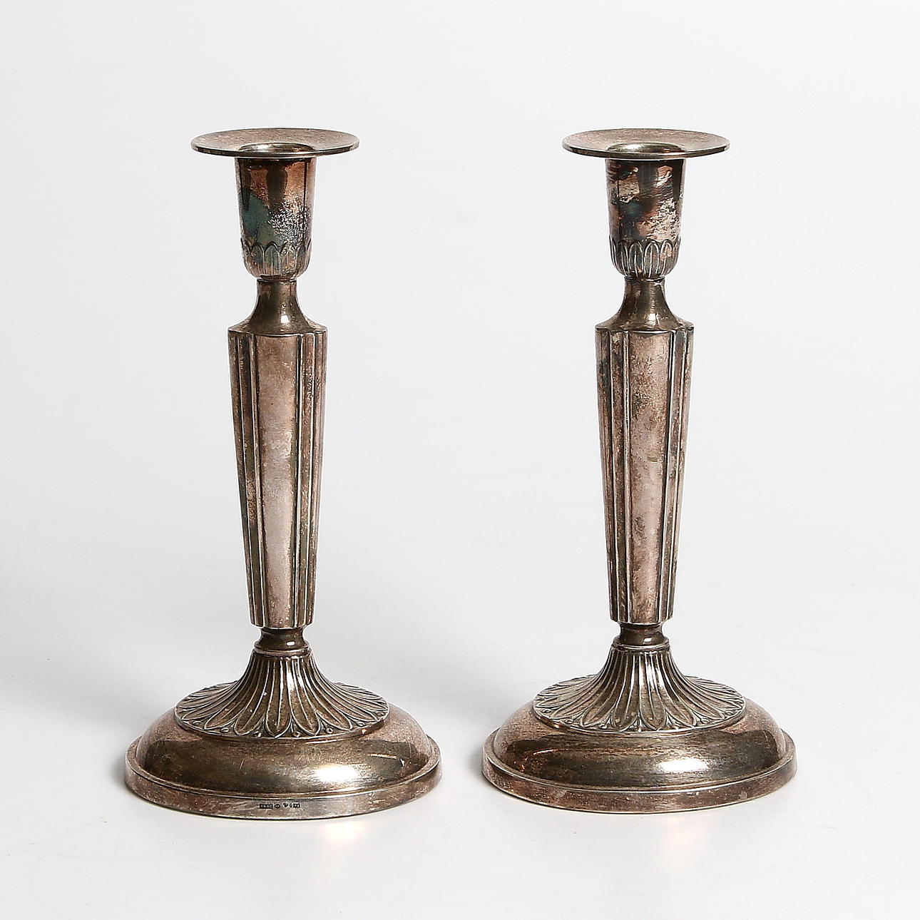 LJUSSTAKAR, 1 par, silver, gustaviansk stil, K&EC, Göteborg, 1900-tal.