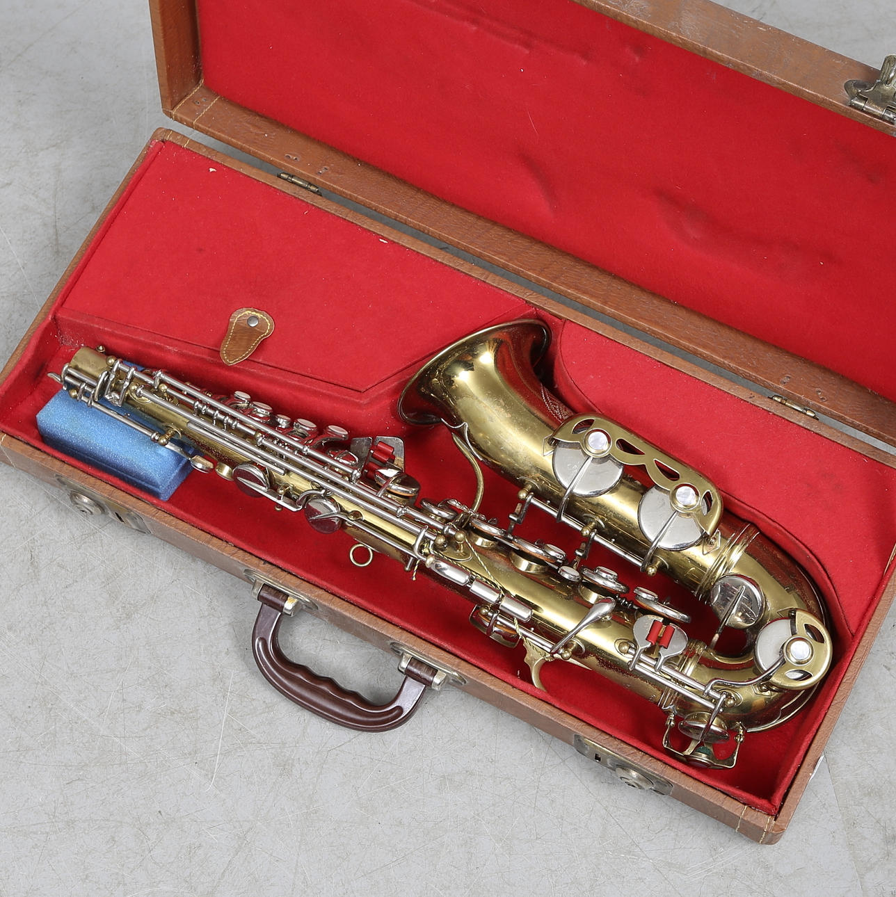 SAXOFON, Metro, Italien.