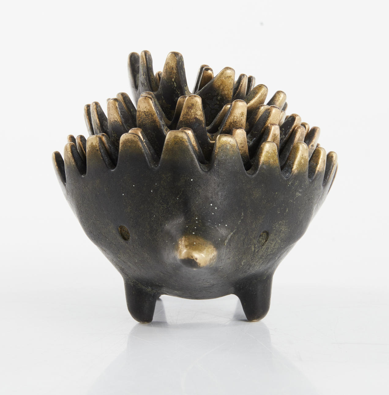 WALTER BOSSE. Askebæger, Wienerbronze, 6 dele.