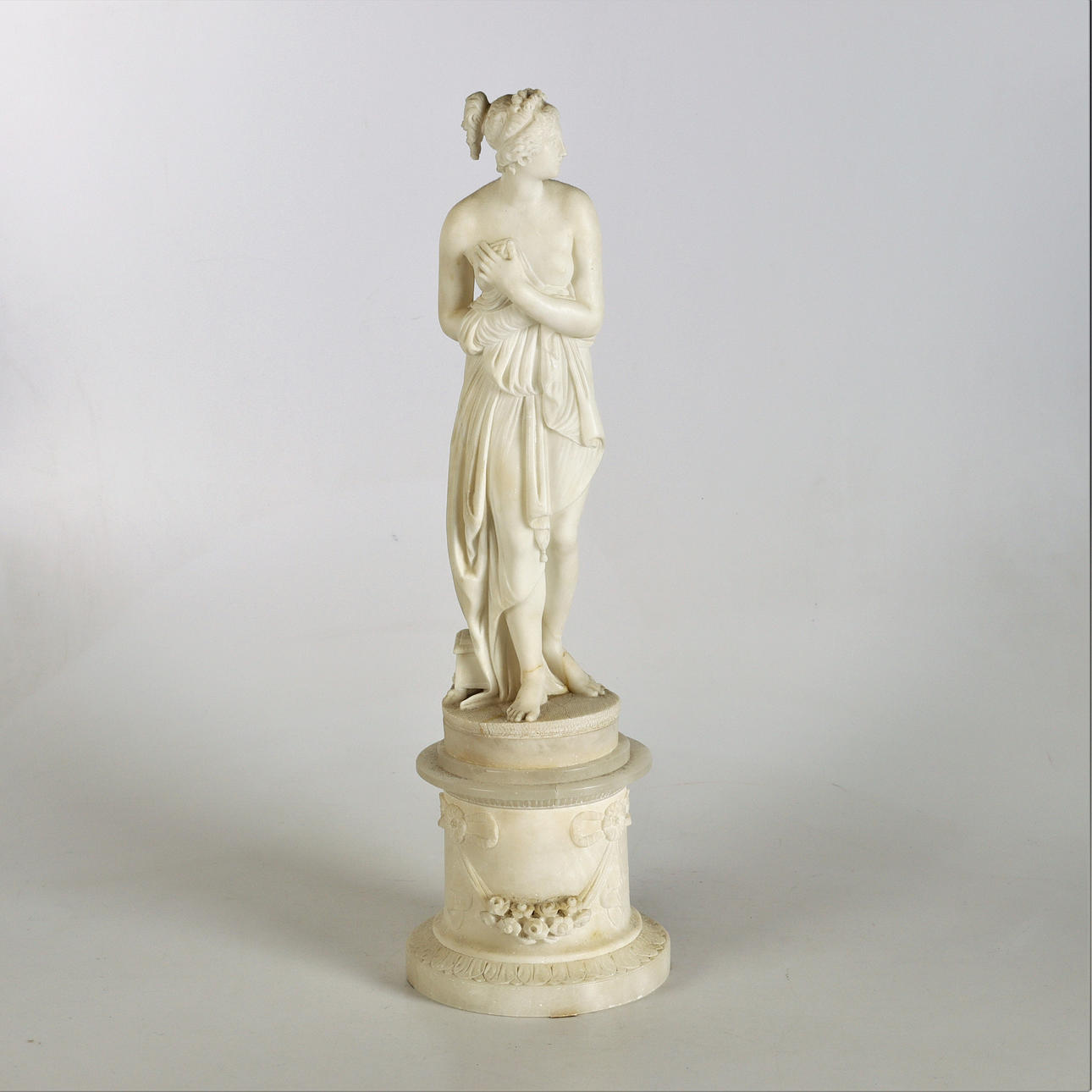 SKULPTUR, alabaster, 1900-talets första hälft.